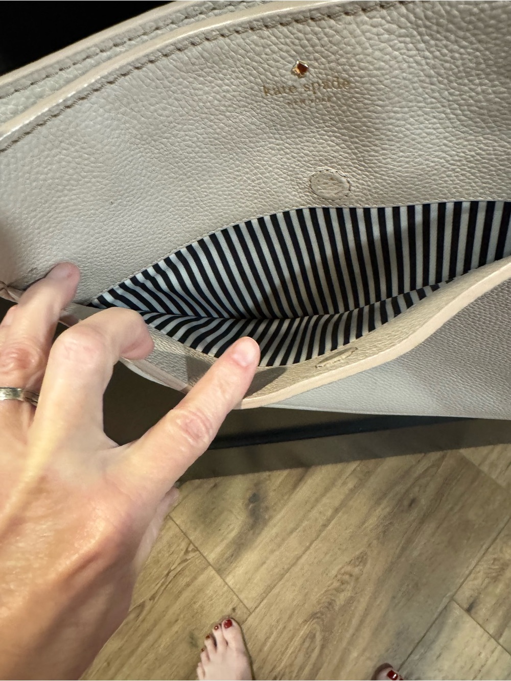 kate spade cream pebbled leather crossbody bag - Picture 4 of 8